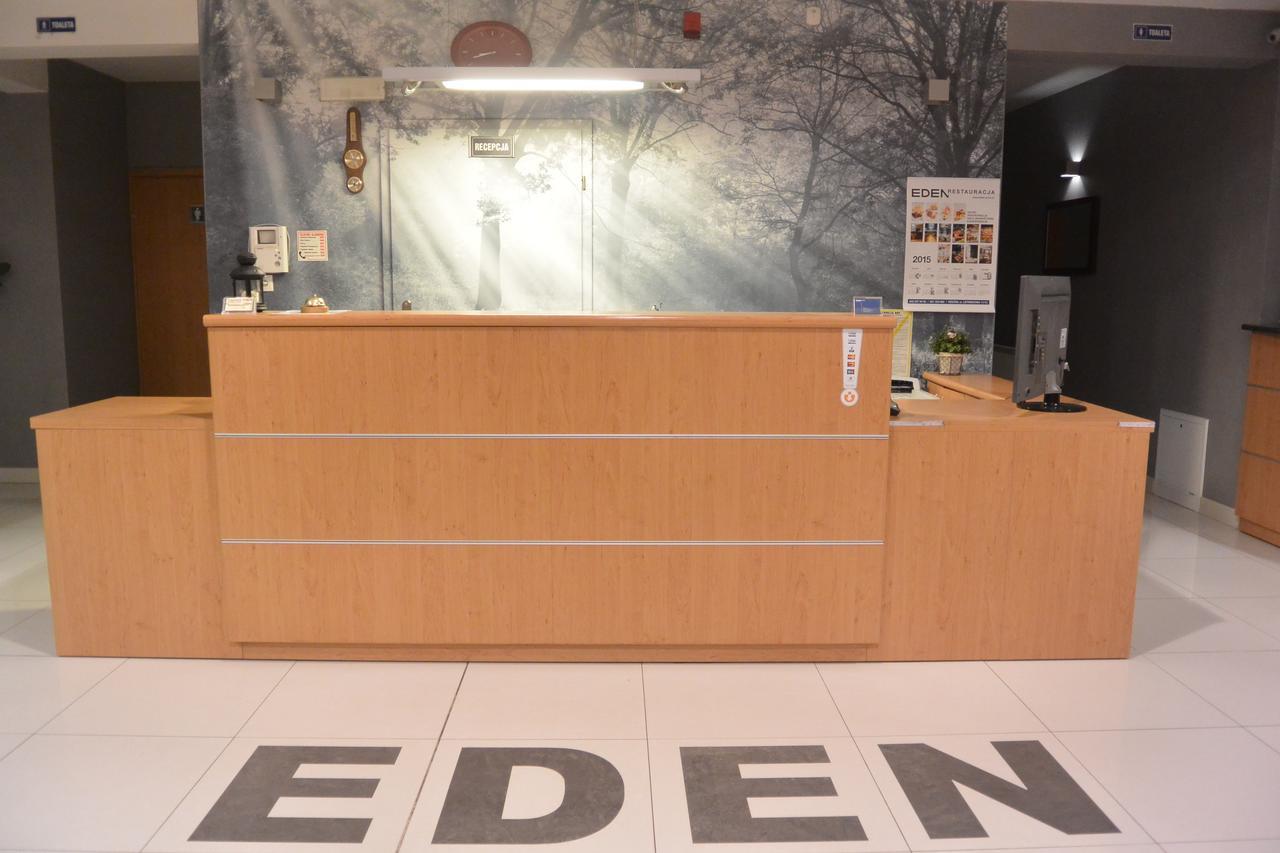 Hotel Eden Жґув Екстер'єр фото