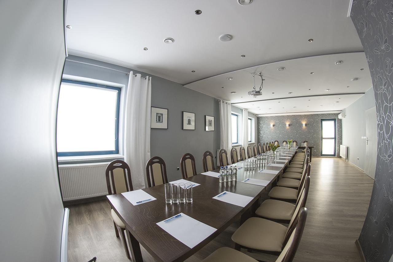 Hotel Eden Жґув Екстер'єр фото